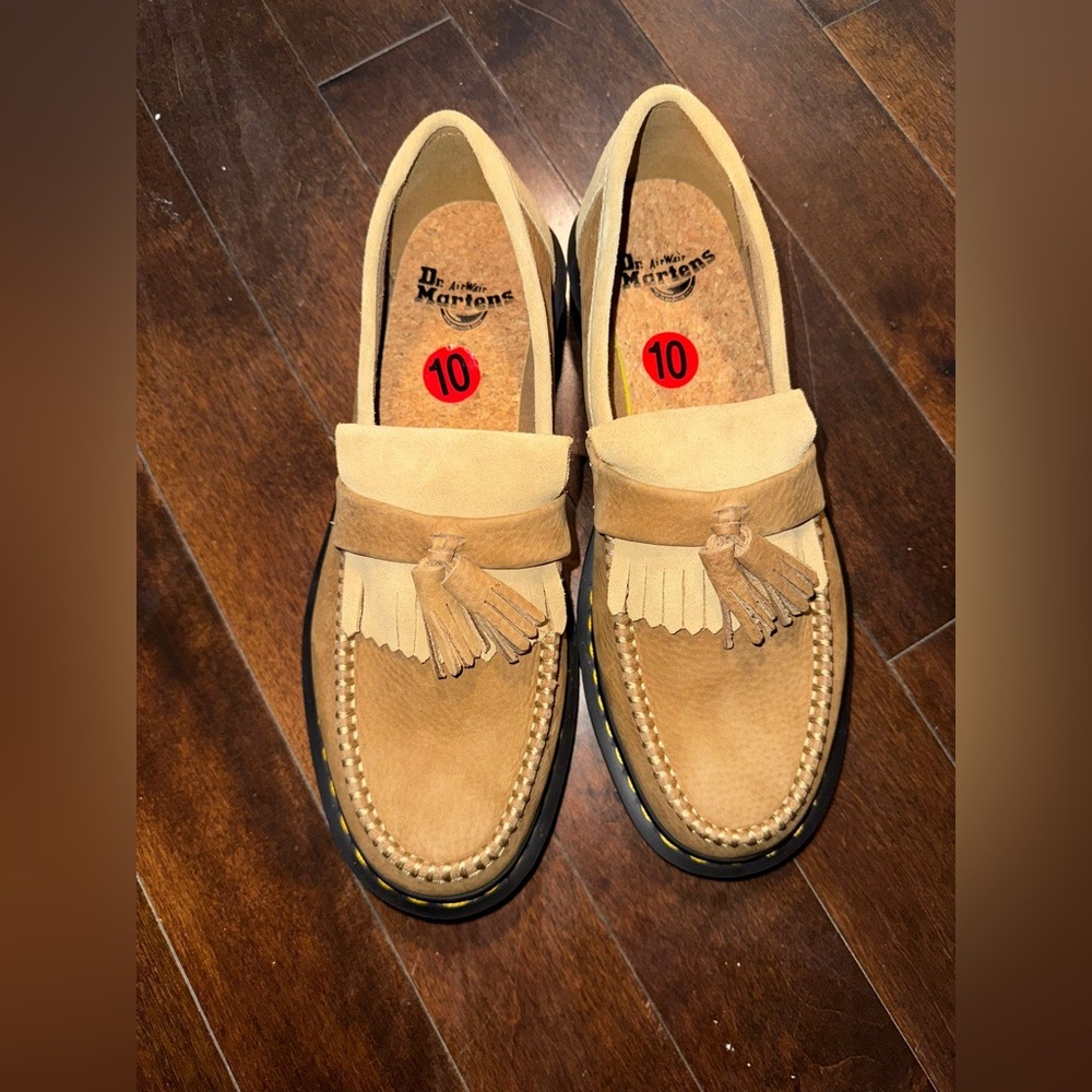 NWOT Dr. Martens ADRIAN TUMBLED NUBUCK LEATHER TASSEL LOAFERS